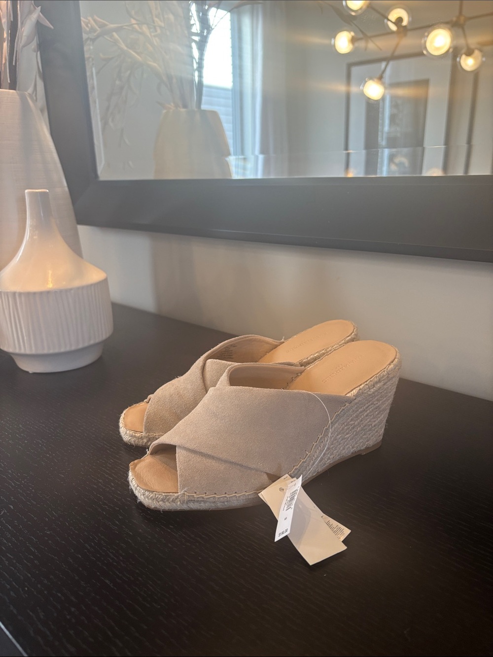 NWT Banana Republic Beige Suede Espadrille Wedge Sandals - Women size 8.5